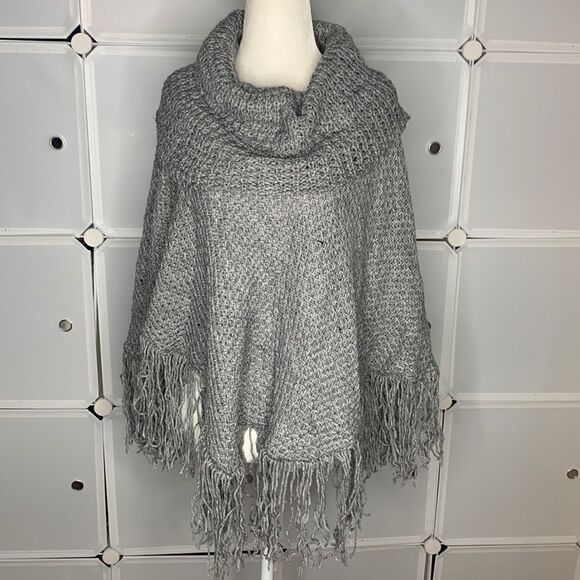 Uno Core Gray Knit Cowl Neck Poncho Sweater OS - Picture 1 of 5